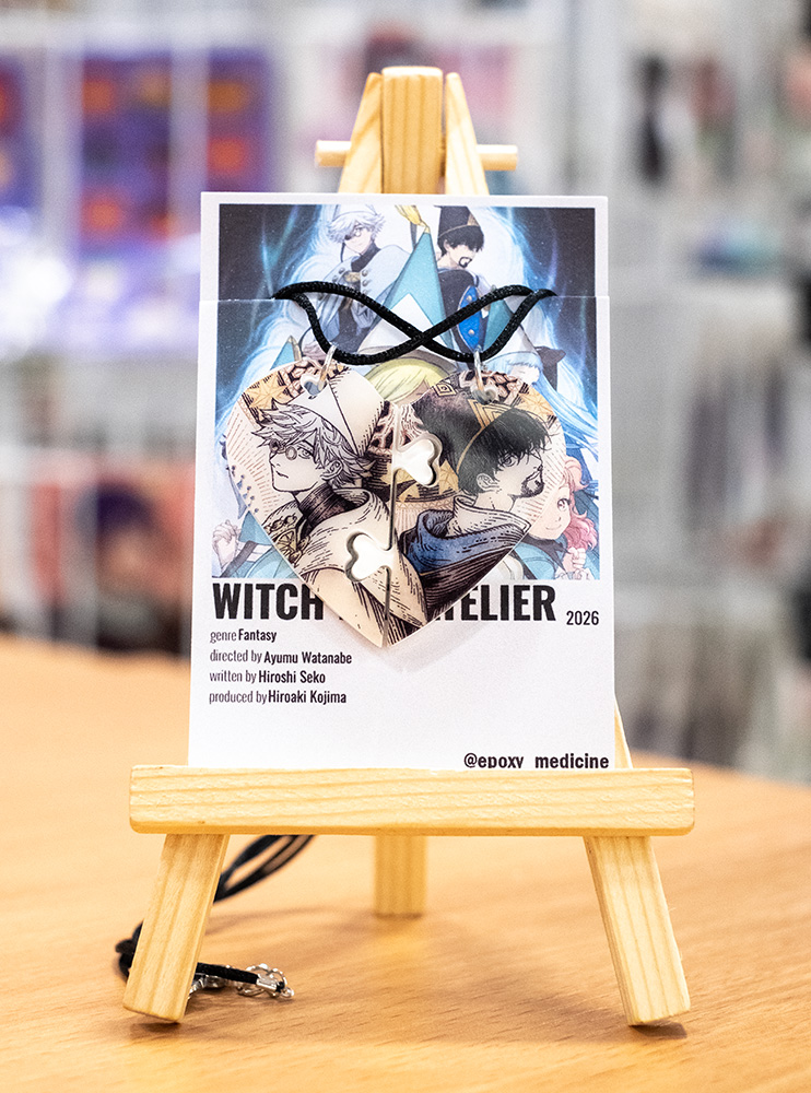 Авторські епоксидні парні кулони Кіфлі/Оруґіо (Witch Hat Atelier) / Epoxy Medicine