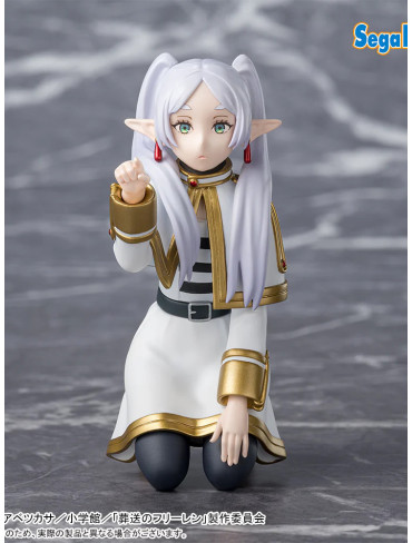 Фігурка SEGA Sousou no Frieren - Frieren - Premium Perching Figure - Poking Something