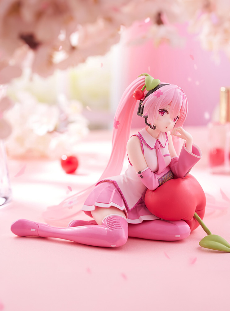 Фігурка Taito Vocaloid - Hatsune Miku - Desktop Cute - Sakura, Sakuranbo Cushion ver.
